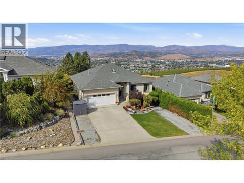Photo 4 of 724 Lone Pine Drive, Black Mountain, Kelowna