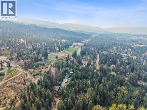 Photo 5 of 4345 June Springs Road, South East Kelowna