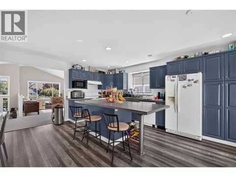 Photo 7 of 1212 Cerise Drive, Glenmore, Kelowna