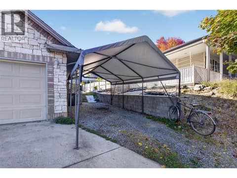Extra Covered Parking at 1212 Cerise Drive, Glenmore, Kelowna