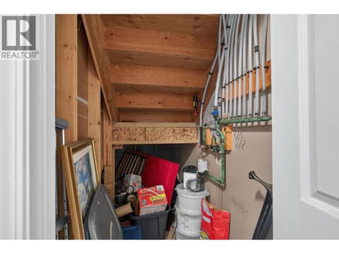 Extra Storage! at 1212 Cerise Drive, Glenmore, Kelowna