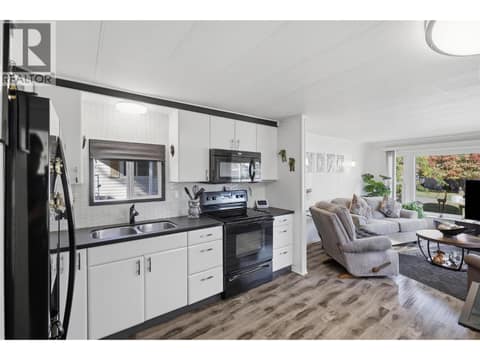 Photo 5 of 2401 ORD Road Unit# 45, Brocklehurst, Kamloops