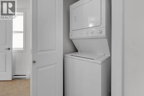 In suite laundry at 533 Yates Road Unit# 100, North Glenmore, Kelowna