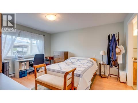Primary bedroom, large enough for a king size bed at 4740 20 Street Unit# 99, Harwood, Vernon