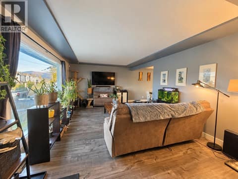 Photo 7 of 266 CHESTNUT Avenue, North Kamloops
