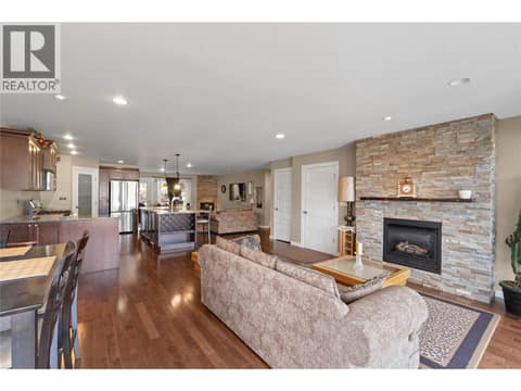 Photo 8 of 4732 Uplands Drive, Barnhartvale, Kamloops