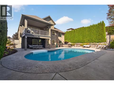 Photo 19 of 2512 Selkirk Drive, Dilworth Mountain, Kelowna