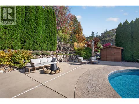 Photo 22 of 2512 Selkirk Drive, Dilworth Mountain, Kelowna