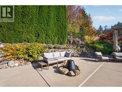 Photo 23 of 2512 Selkirk Drive, Dilworth Mountain, Kelowna