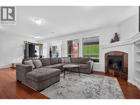 Downstairs Rec/Family Room at 2512 Selkirk Drive, Dilworth Mountain, Kelowna