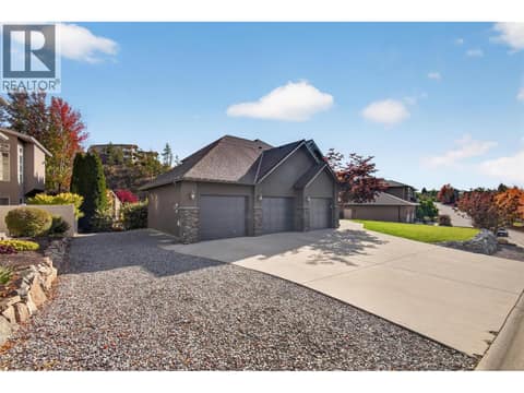Tons of Parking at 2512 Selkirk Drive, Dilworth Mountain, Kelowna