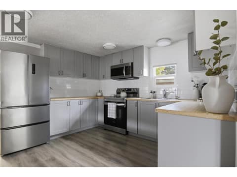 Photo 7 of 44 EDWARD Street Unit# 44E, North Kamloops