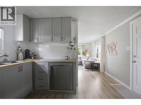 Photo 9 of 44 EDWARD Street Unit# 44E, North Kamloops