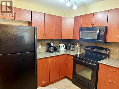 Photo 10 of 205 Third Avenue Unit# 2212, Invermere