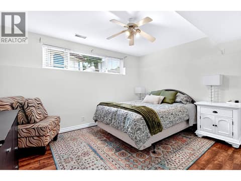 Photo 16 of 1515 ROBINSON Crescent, South Kamloops