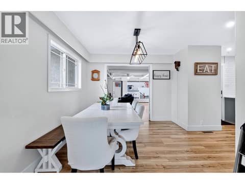 Photo 31 of 1515 ROBINSON Crescent, South Kamloops