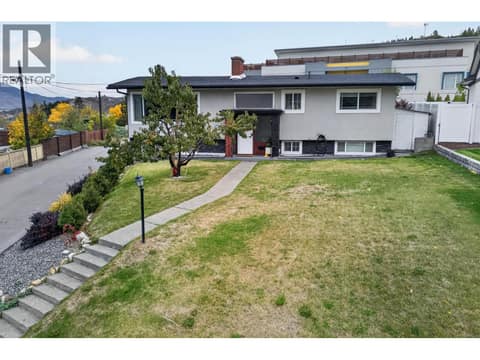 Photo 34 of 1515 ROBINSON Crescent, South Kamloops