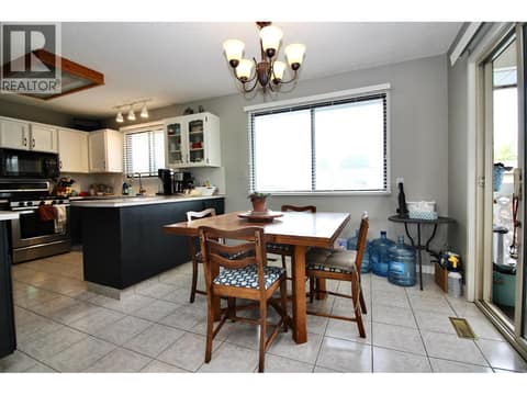 Photo 12 of 620 Wenric Crescent, Rutland South, Kelowna