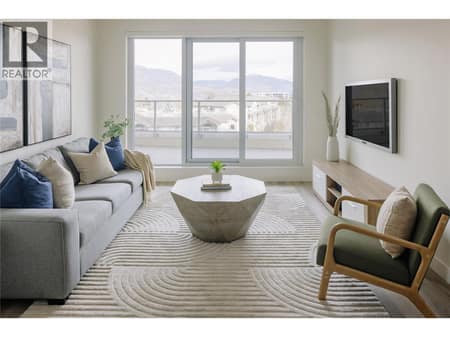 Photo 6 of 3300 Lakeshore Road Unit# 508, Lower Mission, Kelowna