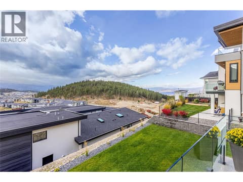 Photo 23 of 1592 Carnegie Street, Black Mountain, Kelowna