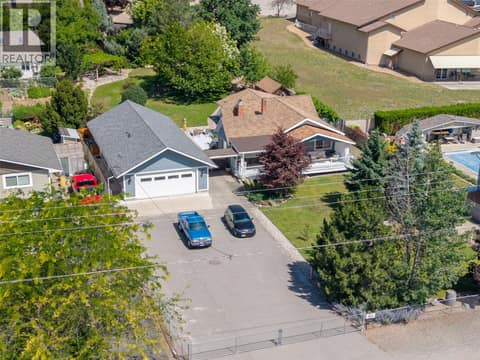 Aerial view front of home at 860 Fairview Road, Oliver