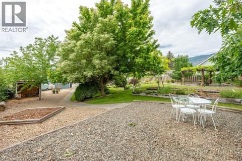 Back yard at 860 Fairview Road, Oliver