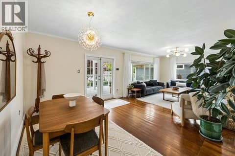 Dining room & living room at 860 Fairview Road, Oliver