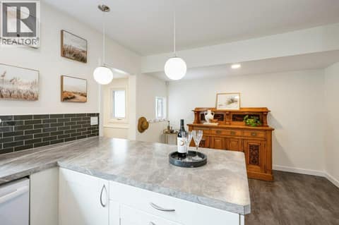 Kitchen at 860 Fairview Road, Oliver