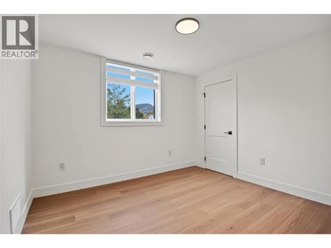 Photo 12 of 302 Sumac Road W, Rutland North, Kelowna