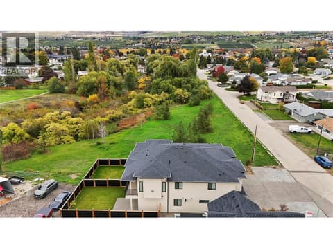 Photo 7 of 302 Sumac Road W, Rutland North, Kelowna