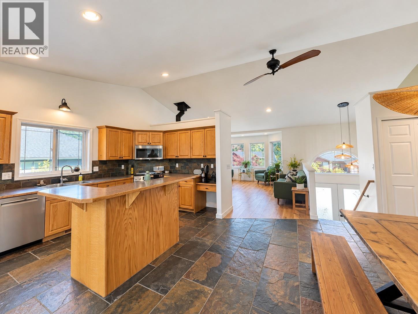 Photo 16 of 781 WESTRIDGE Drive, Invermere