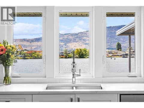 Photo 15 of 40 Bayview Crescent, Osoyoos