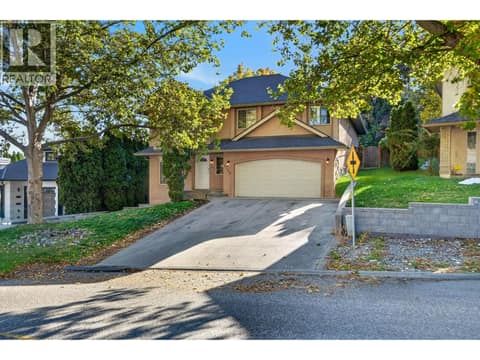 Photo 1 of 1759 Spruceglen Drive, Glenmore, Kelowna