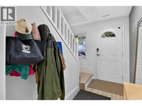 Photo 20 of 1759 Spruceglen Drive, Glenmore, Kelowna