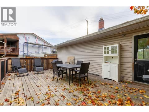 Photo 11 of 3815 Okanagan Avenue, Mission Hill, Vernon