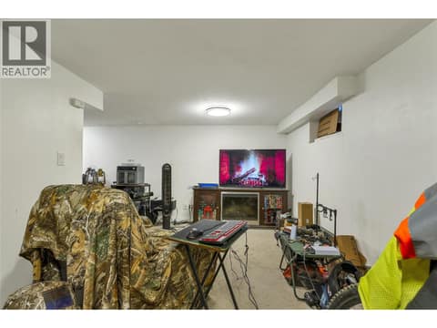 Photo 21 of 3815 Okanagan Avenue, Mission Hill, Vernon