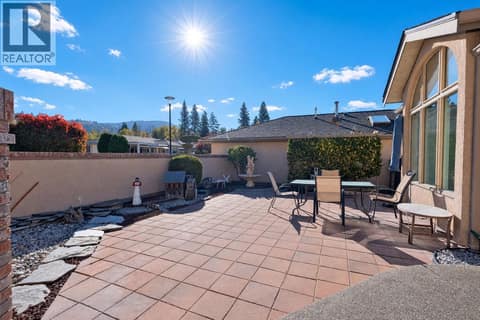 Photo 2 of 102 Forestbrook Place Unit# 203, Main North, Penticton