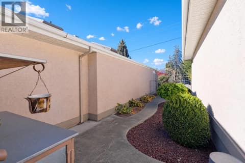 Photo 48 of 102 Forestbrook Place Unit# 203, Main North, Penticton