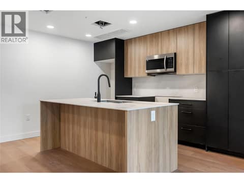 Photo 2 of 647 Clement Avenue Unit# 512, Kelowna North