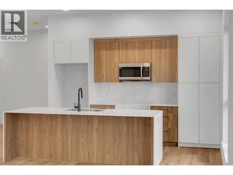Photo 12 of 647 Clement Avenue Unit# 611, Kelowna North