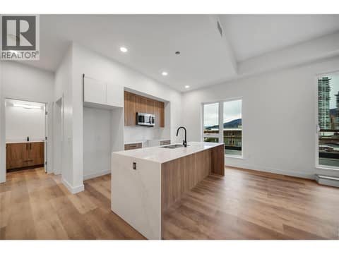 Photo 4 of 647 Clement Avenue Unit# 611, Kelowna North