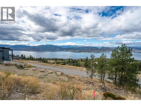 Photo 2 of 2533 Kettle Ridge Way, Naramata Rural