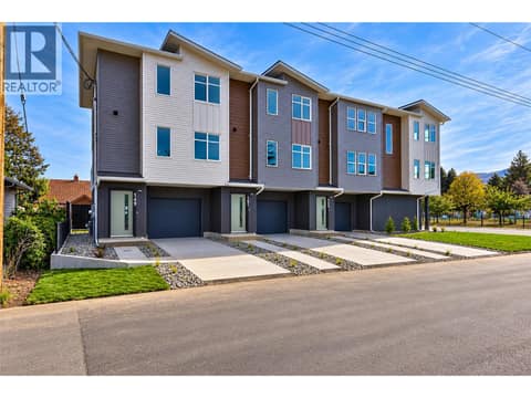 Photo 3 of 153 Park Street, North Kamloops