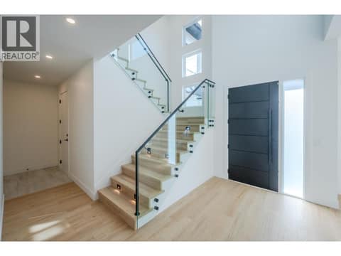 Photo 12 of 1125 Antler Drive, Columbia/Duncan, Penticton