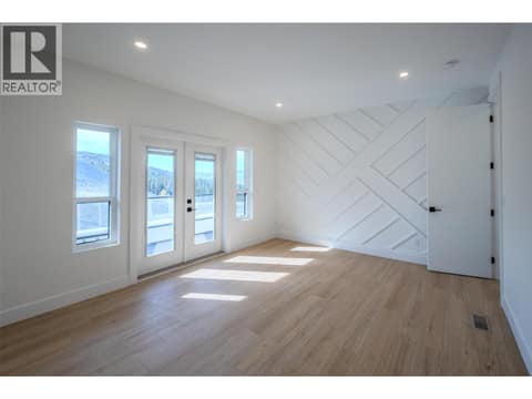 Photo 22 of 1125 Antler Drive, Columbia/Duncan, Penticton