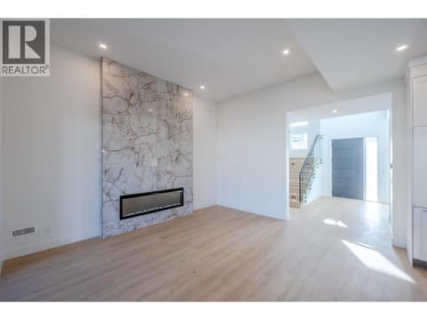 Photo 6 of 1125 Antler Drive, Columbia/Duncan, Penticton