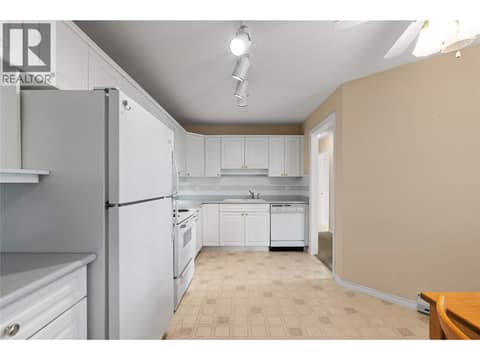 Photo 12 of 3300 Centennial Drive Unit# 303, City of Vernon