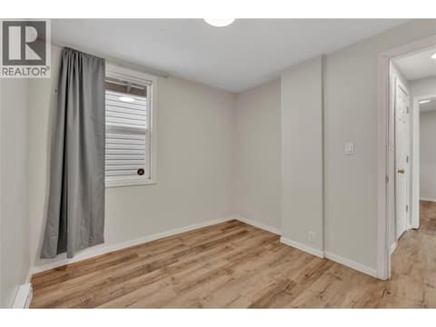 Photo 13 of 468 Wade Avenue W, Main North, Penticton