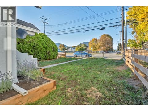 Photo 19 of 468 Wade Avenue W, Main North, Penticton