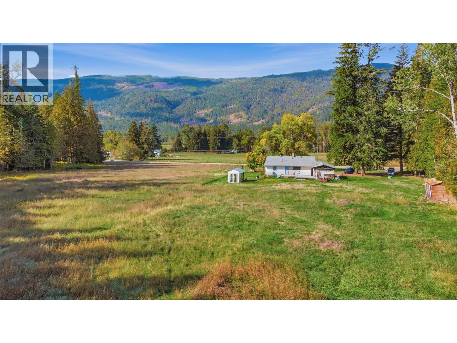 Photo 10 of 2613 Lumby Mabel Lake Road, Lumby Valley